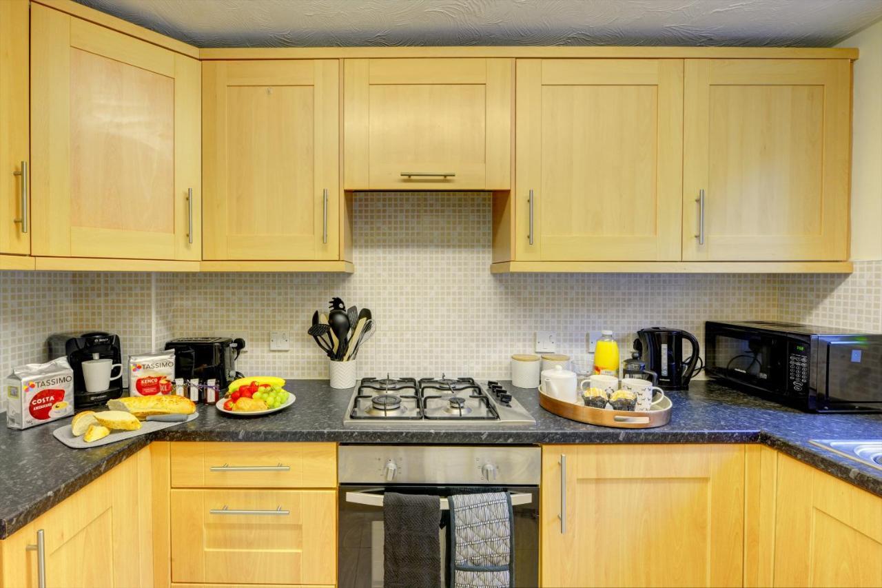 Modern 2 Bed House Sleeps 6 Southam Town Centre - Inspire Homes Ltd Εξωτερικό φωτογραφία
