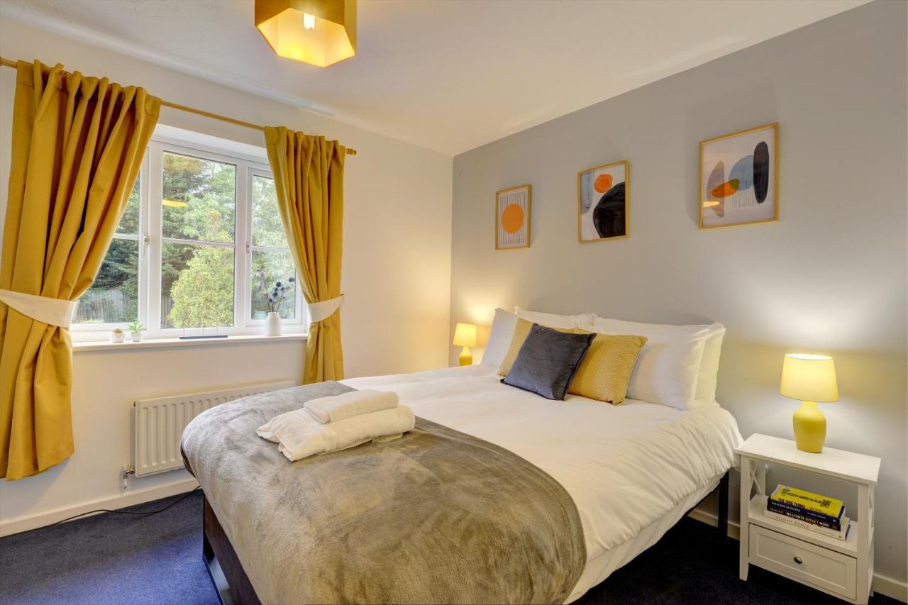 Modern 2 Bed House Sleeps 6 Southam Town Centre - Inspire Homes Ltd Εξωτερικό φωτογραφία